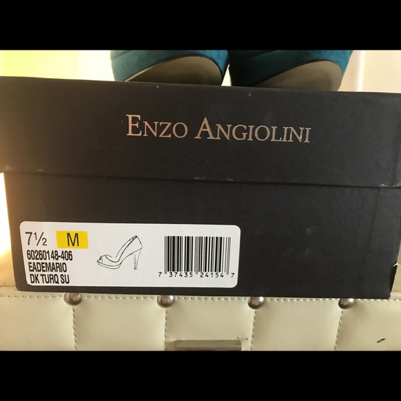 ENZO ANGIOLINI ‘Demario’ Suede Pumps - Picture 4 of 6